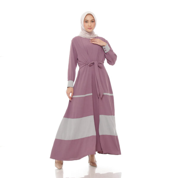 Dzellia-Fajrina Gamis