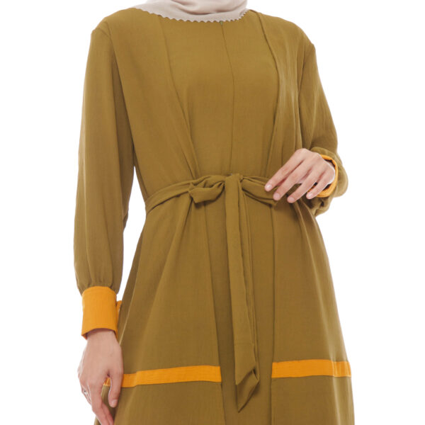 Dzellia-Fajrina Gamis