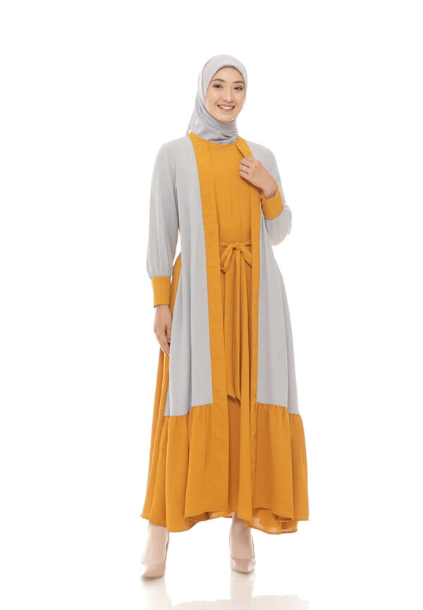 Dzellia-Firda Gamis