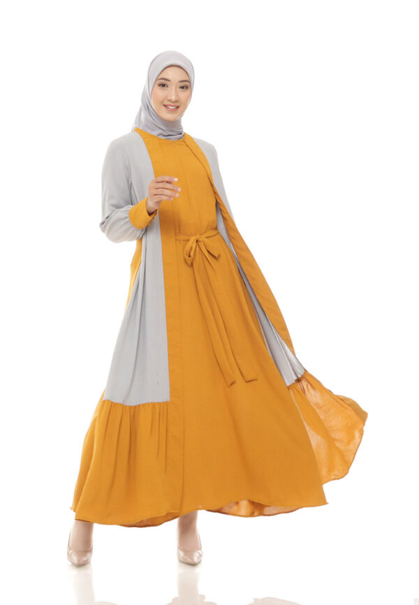 Dzellia-Firda Gamis