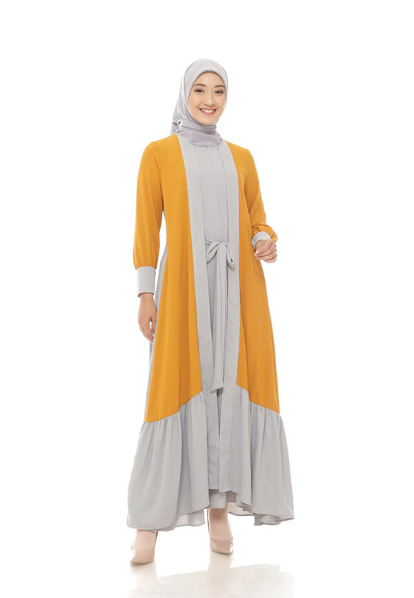Dzellia-Firda Gamis